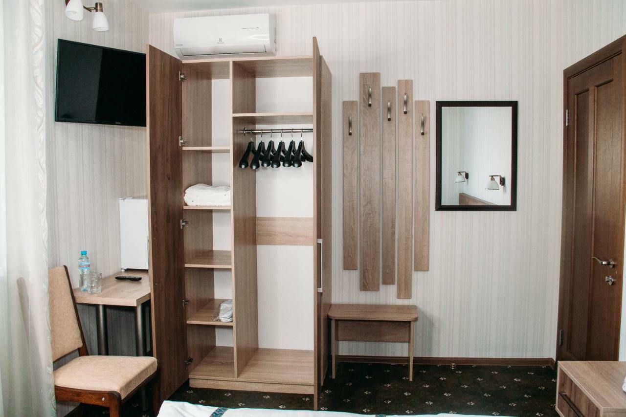Rioro Hotel Myrhorod Ngoại thất bức ảnh