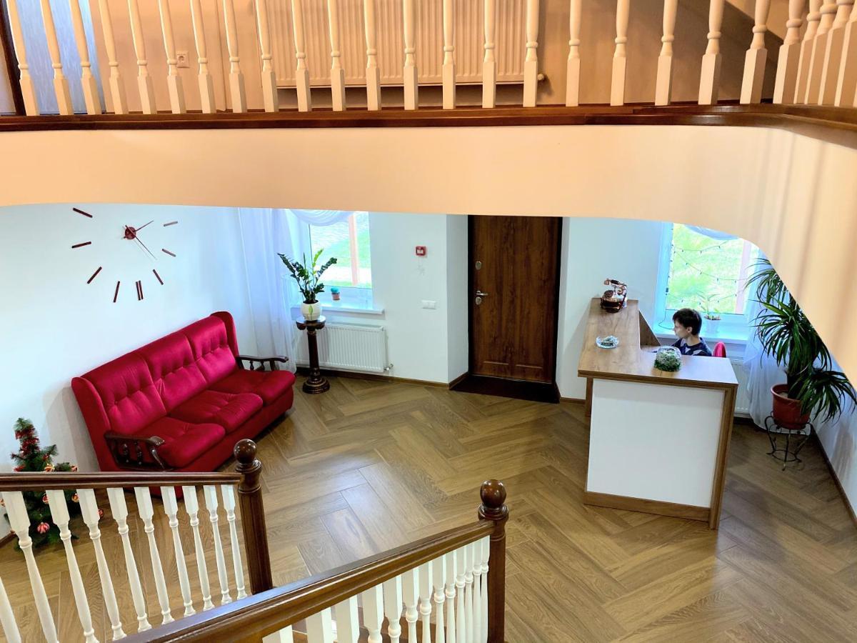 Rioro Hotel Myrhorod Ngoại thất bức ảnh